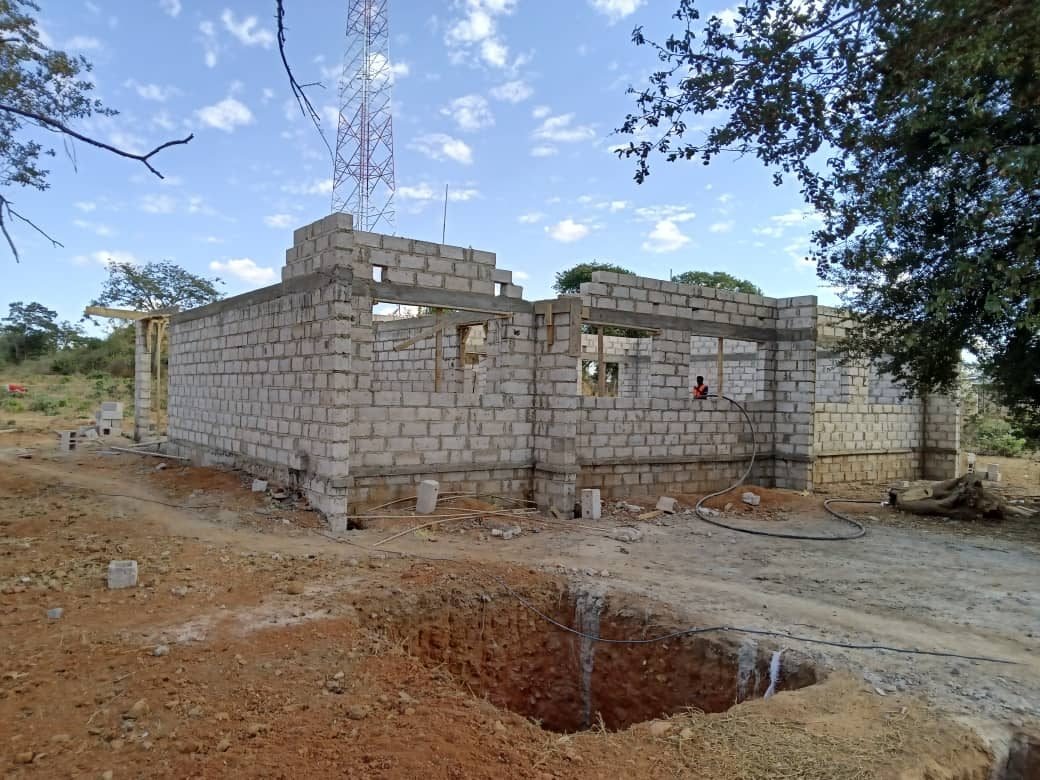Walls at full height with the telephone tower in the background